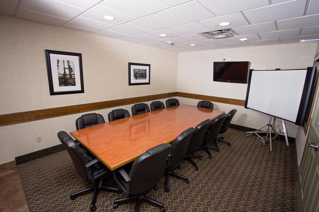 Service Plus Inns & Suites Drayton Valley Экстерьер фото